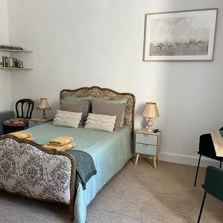 Appartamento Au Petit Faubourg Grignan Esterno foto
